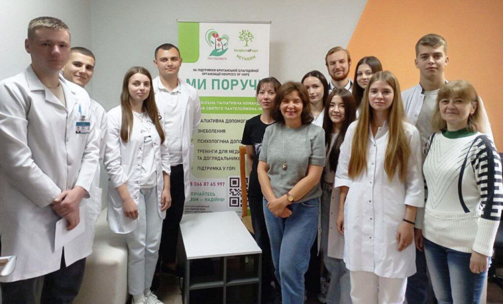 photo_5348459161404441700_y